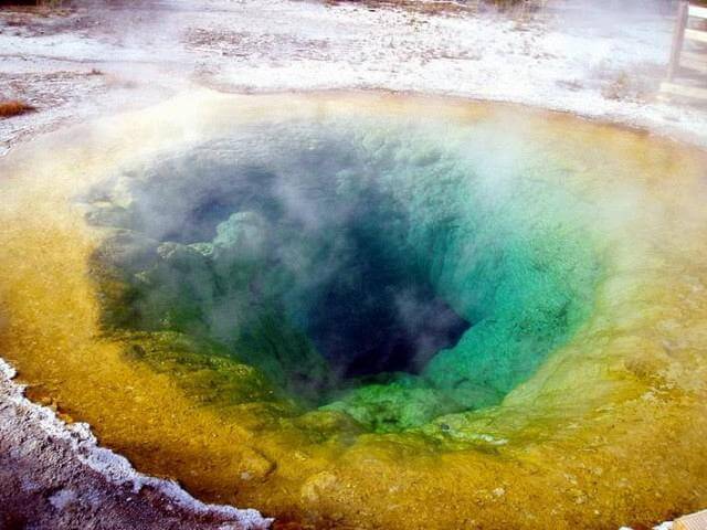 Morning-Glory-Pool-9