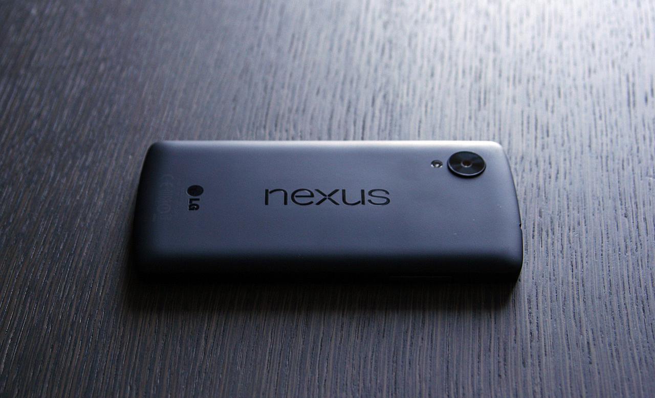 Nexus5_back