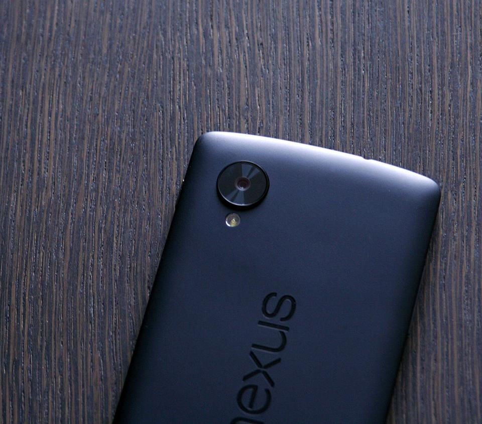 Nexus5_backdetail