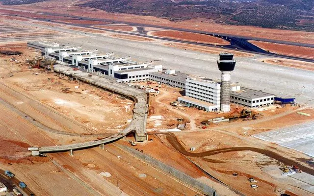Κουβέντες: Με Το Γιάννη Παράσχη, CEO Του Διεθνή Αερολιμένα Αθηνών