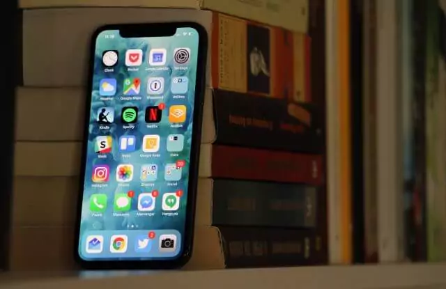 To iPhone X, Το Sony Ericsson T68i Και Τι Θα Γίνει Μετά